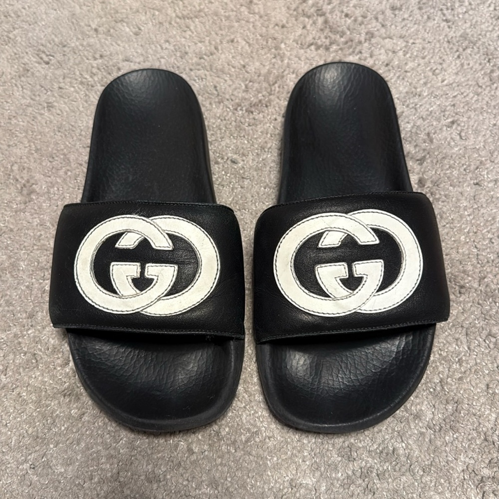 💯AUTHENTIC Ladies Gucci Slides